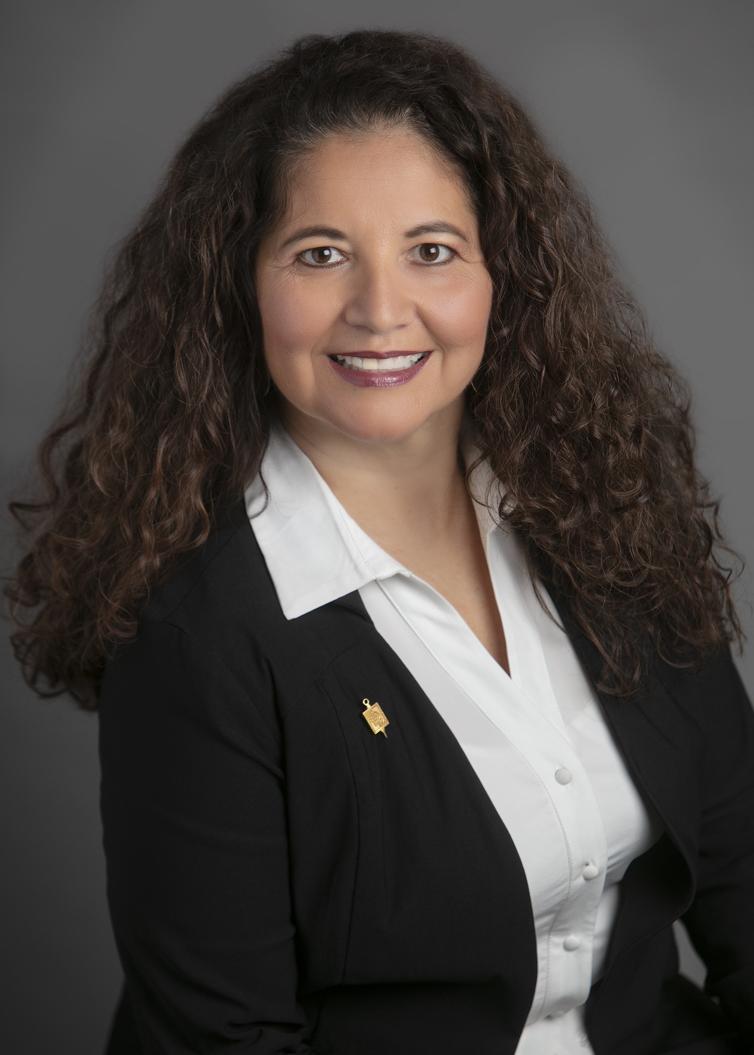 Yolanda Flores | Stream Realty Partners