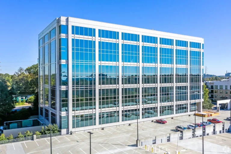 Flurry Of Activity At Parkwood Point As Three Tenants Sign Leases Totaling More Than 32,000 SF