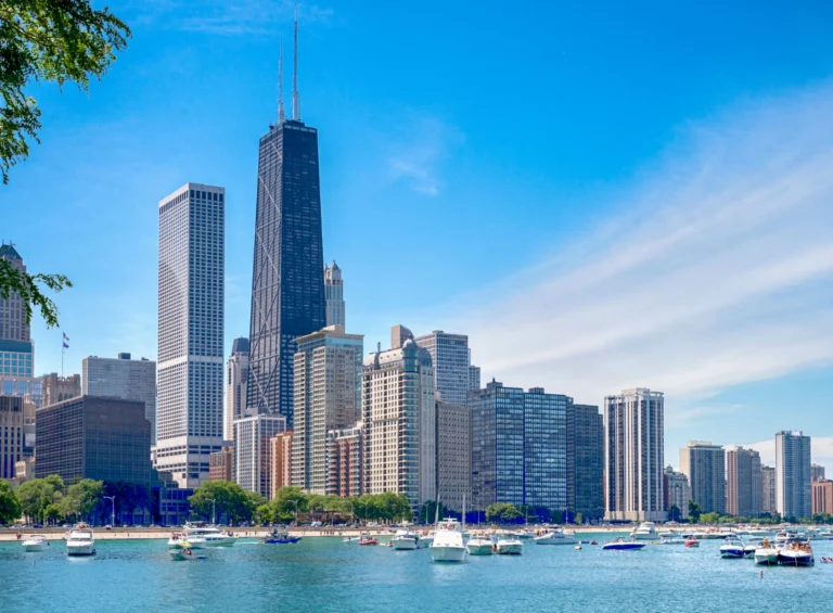 Big Shoulders, Bold Investments: Chicago’s CRE Landscape  